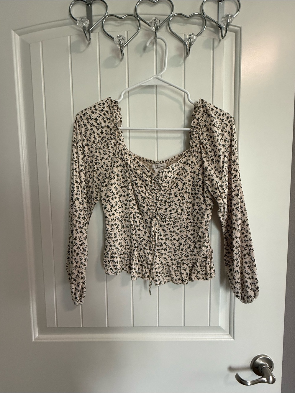 Floral Tie-Front Peasant Top in Cream